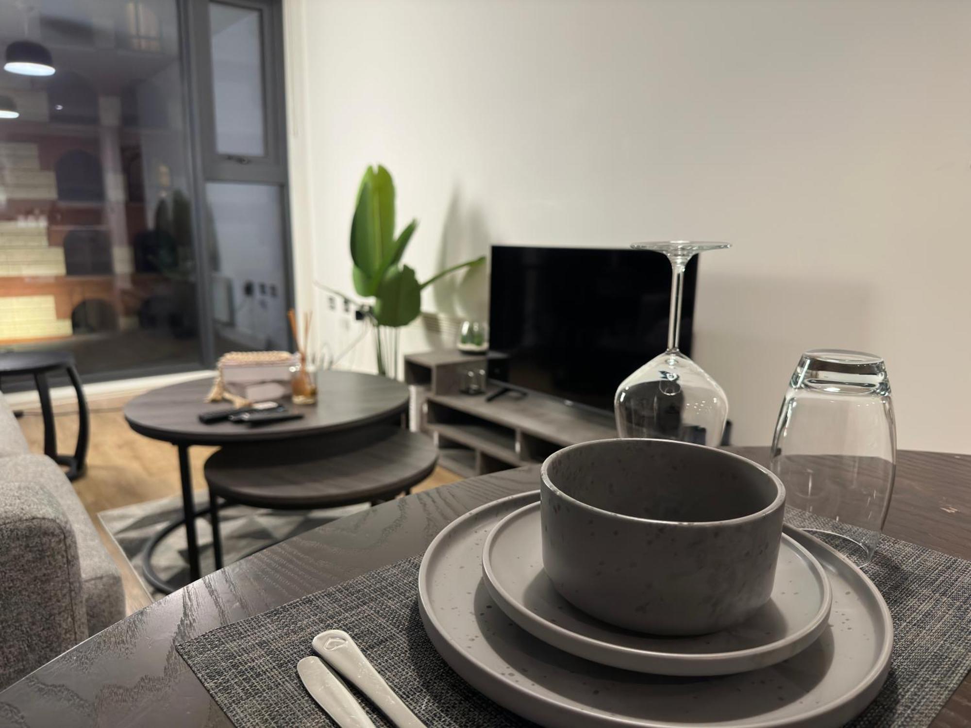 Cozy City Centre Apartment With Free Parking And Free Gym Birmingham Zewnętrze zdjęcie