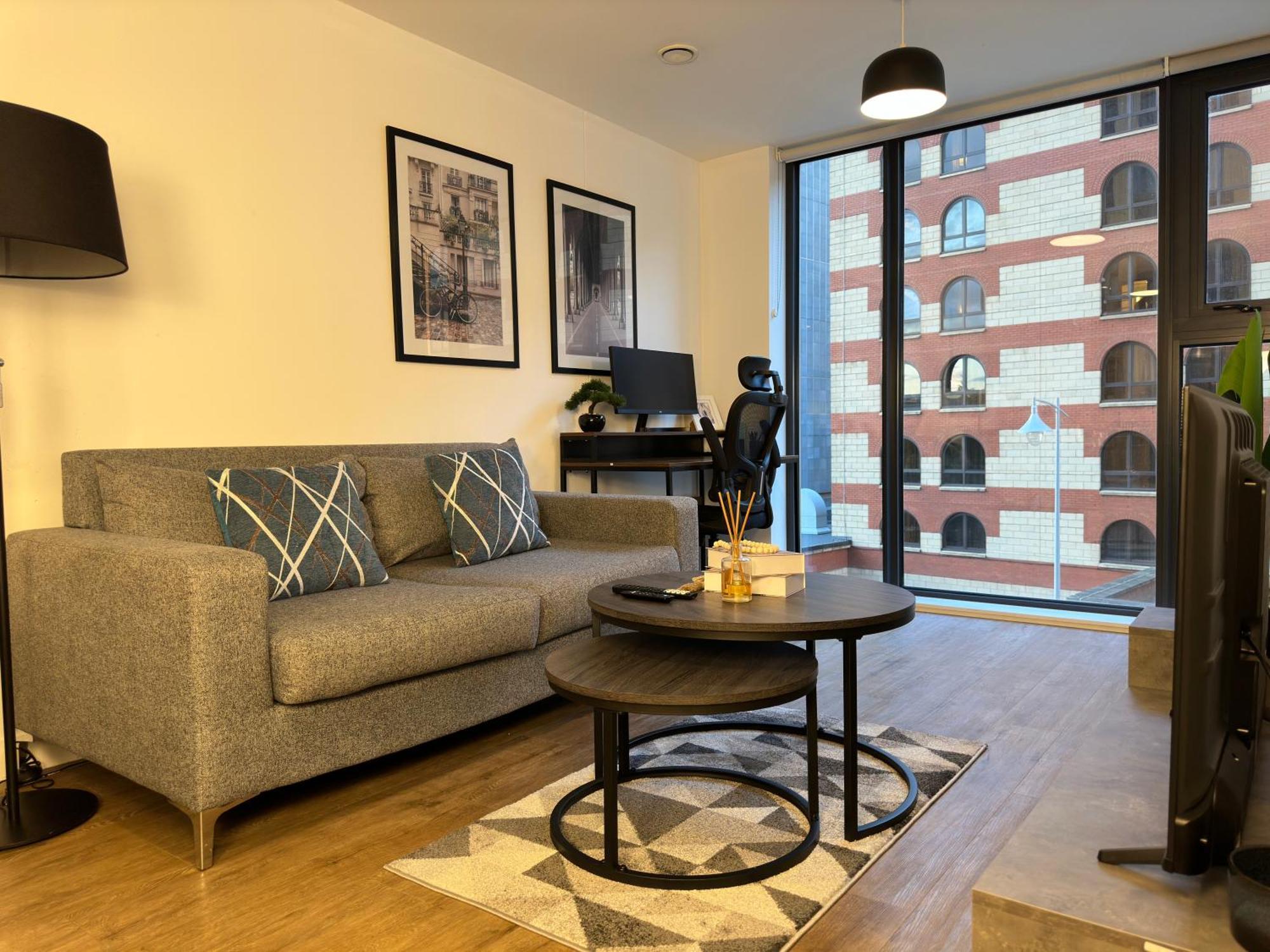 Cozy City Centre Apartment With Free Parking And Free Gym Birmingham Zewnętrze zdjęcie